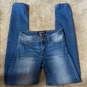blue skinny jean